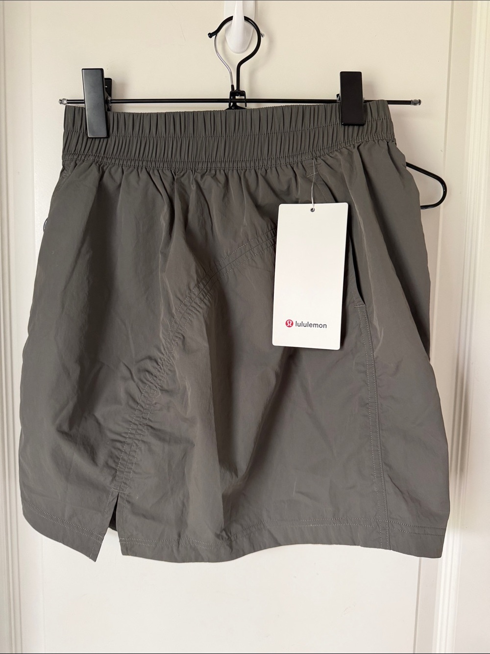 lululemon athletica Olive Ruched High-Rise Mini Skirt